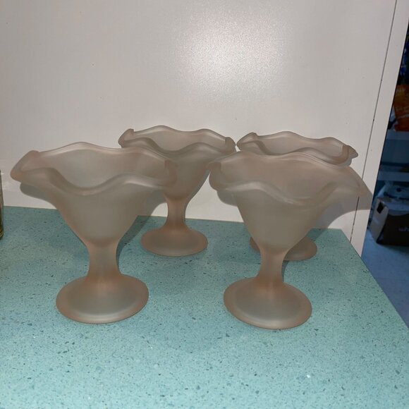 Fidenza Primavera Vintage Cups Pink Satin Frosted Dessert Set of 4 Italy - Picture 6 of 6